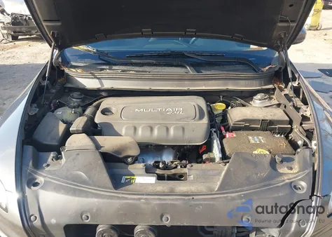 2014 Jeep Cherokee Limited z USA, uszkodzony, nr VIN 1C4PJLDB9EW139573